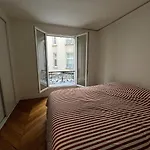 Apartment Ecole Militaire
