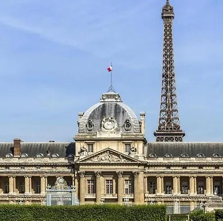 Apartment Ecole Militaire Apartment Paris